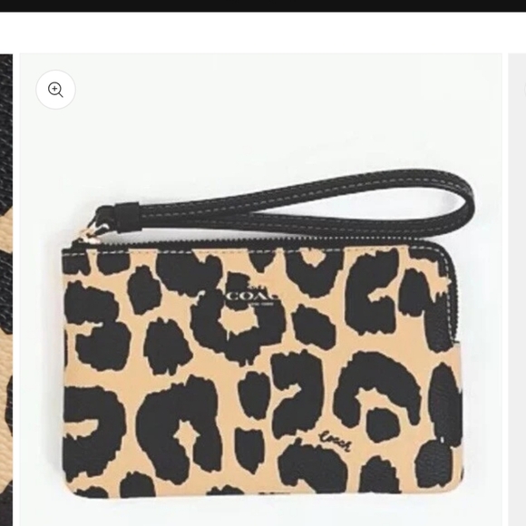 Coach Corner NWTs Zip Wristlet Wallet With Leopard Print - Picture 5 of 8